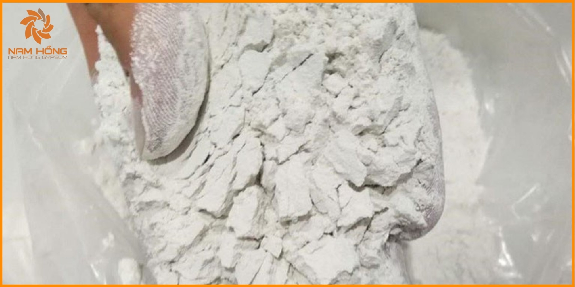 Đặc điểm của bột thạch cao Iran khi làm tượng